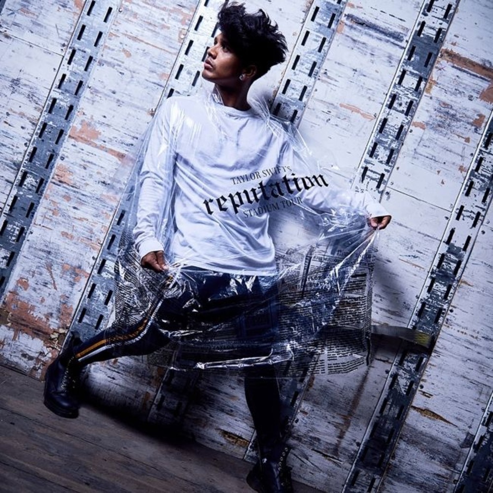 Reputation Tour Poncho